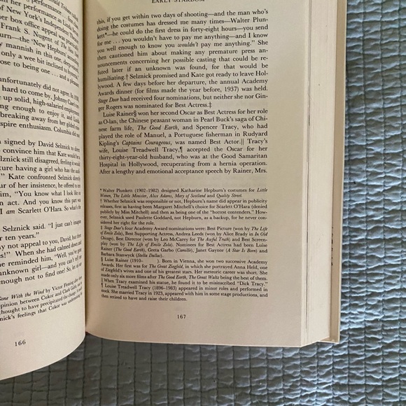 A Remarkable Woman Book Biography of Katharine Hepburn - Picture 3 of 4